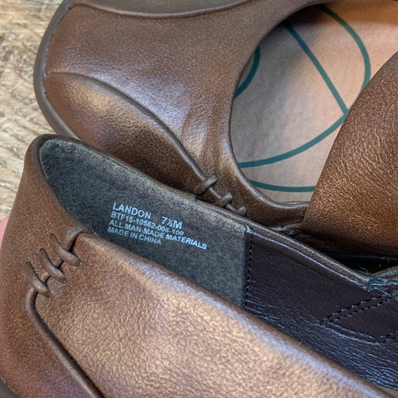 SOLD! BareTraps Size 7.5 Maryjane Shoes - Picture 7 of 8